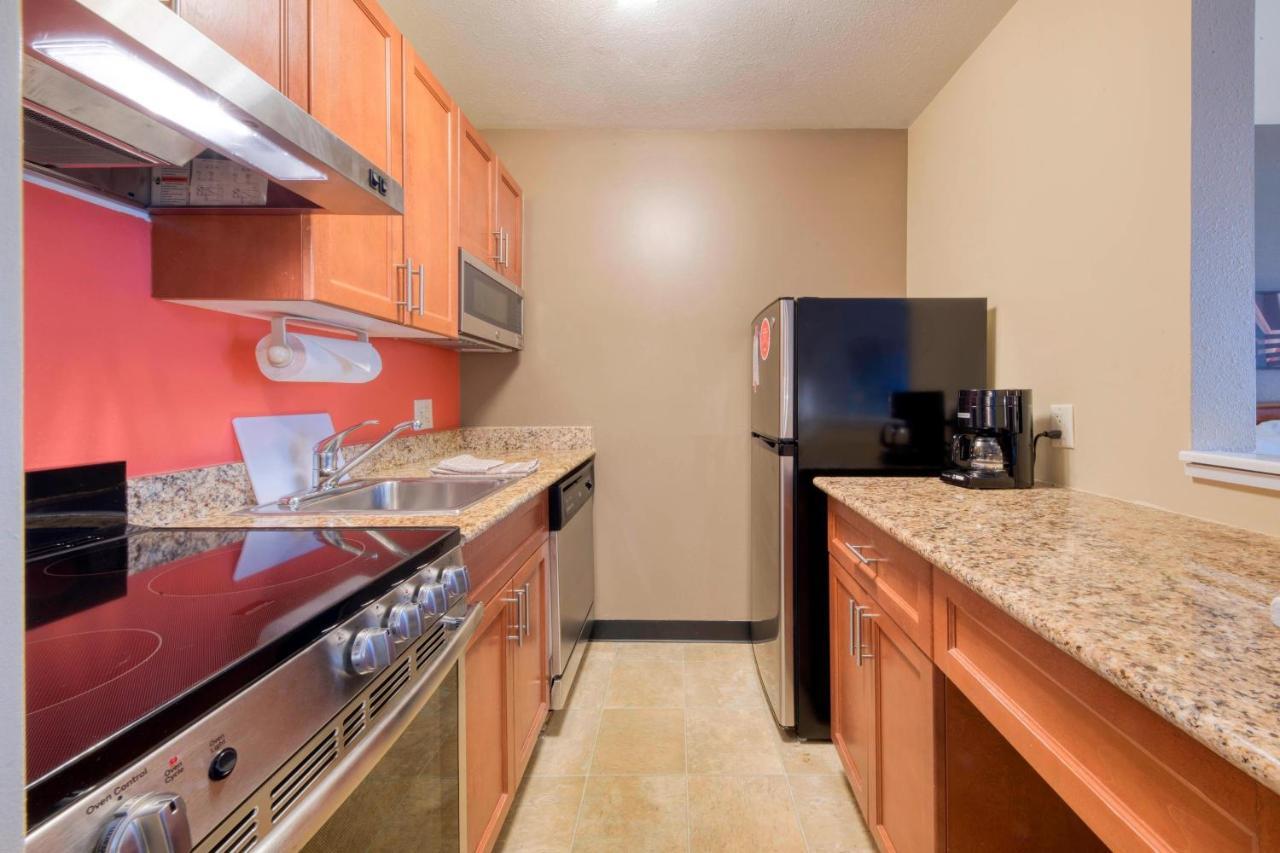 Towneplace Suites Raleigh Cary/Weston Parkway Zewnętrze zdjęcie