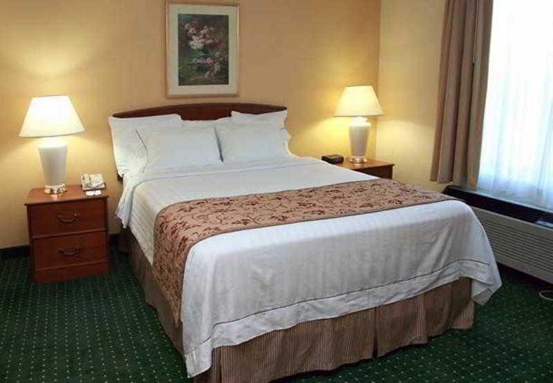 Towneplace Suites Raleigh Cary/Weston Parkway Pokój zdjęcie