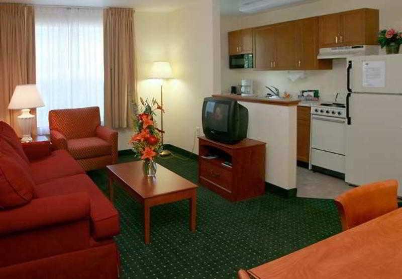 Towneplace Suites Raleigh Cary/Weston Parkway Pokój zdjęcie