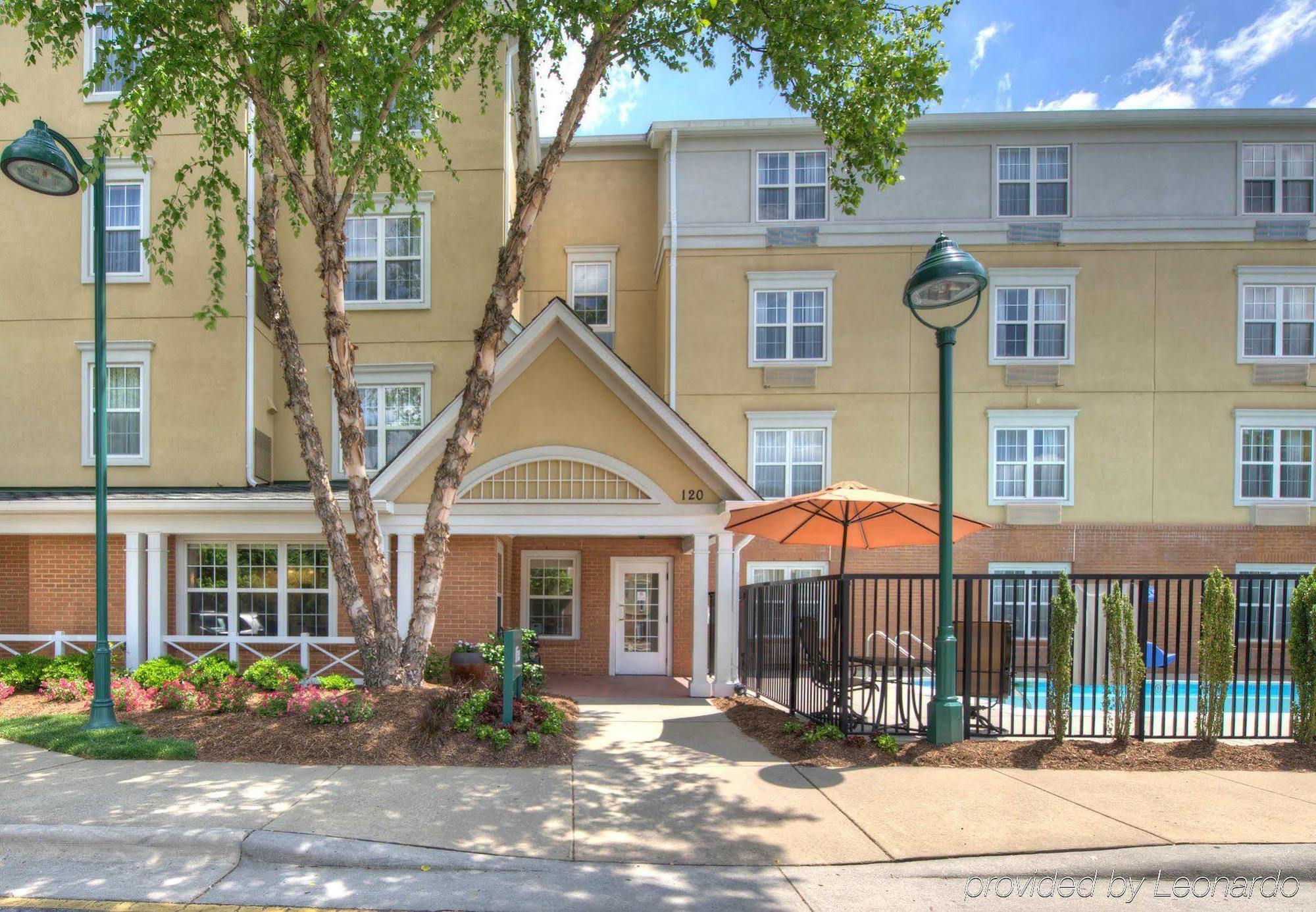 Towneplace Suites Raleigh Cary/Weston Parkway Zewnętrze zdjęcie
