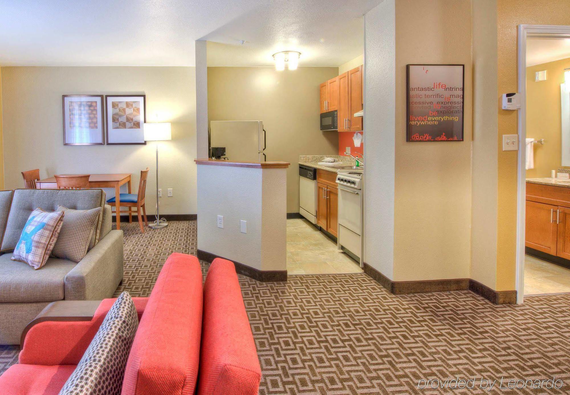 Towneplace Suites Raleigh Cary/Weston Parkway Zewnętrze zdjęcie